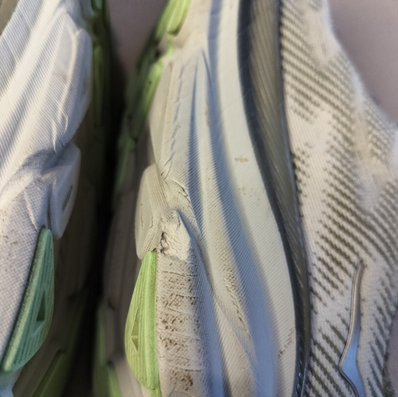 Hoka Clifton 9 Womens Gray and Green Running Shoes Sz 7B. - Picture 6 of 16